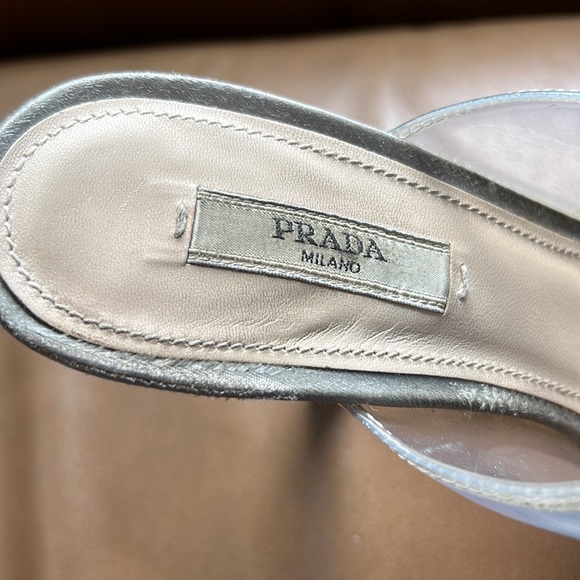 PRELOVED PRADA authentic heels. - Picture 12 of 13